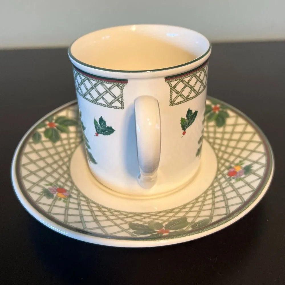 Mikasa Christmas Story Cup and Saucer Set Vintage Heritage Tea Flat Cup CAB08